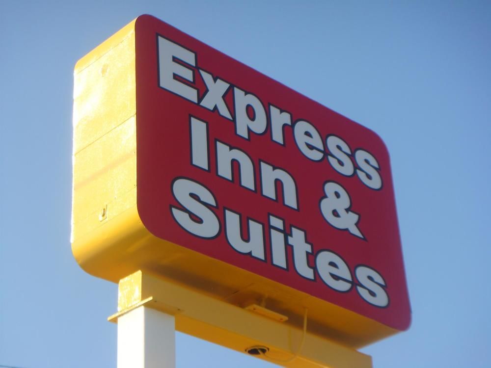 Express Inn & Suites Clearwater Pinellas Park Dış mekan fotoğraf